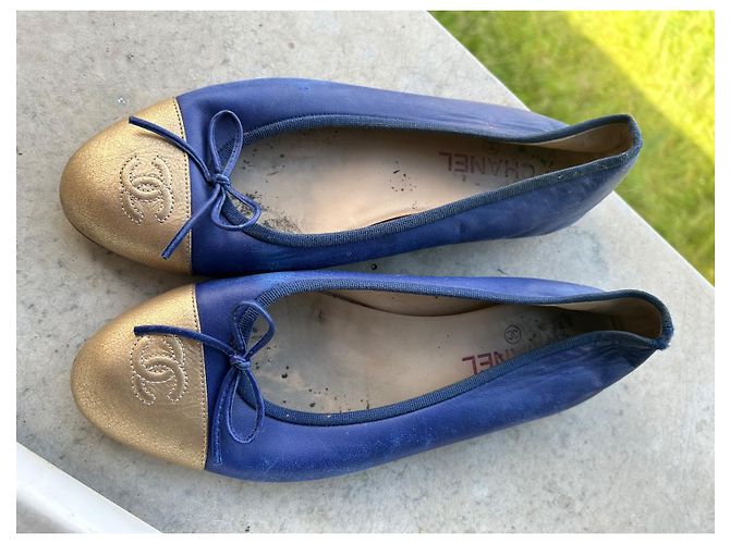 Bailarinas Chanel de piel azul oscuro - vista 4