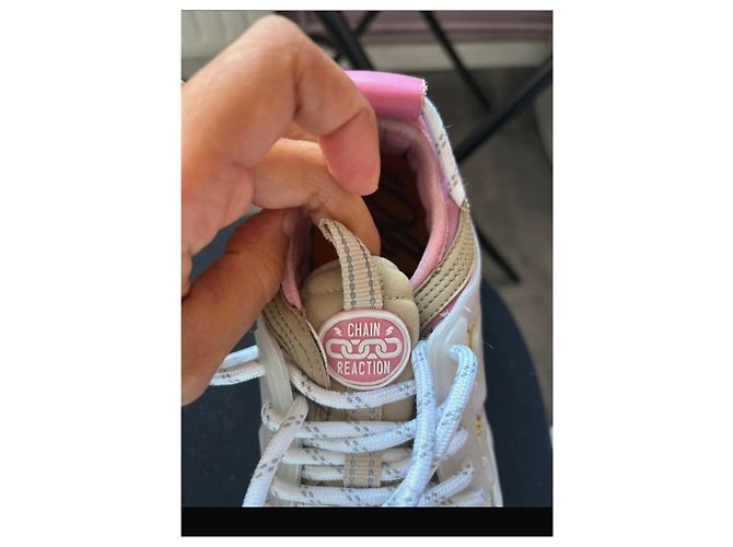 Baskets Versace en daim rose - vue 5