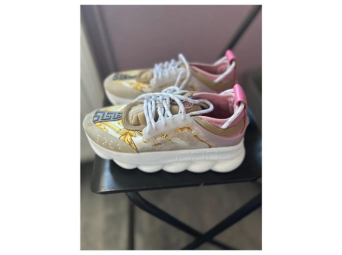 Baskets Versace en daim rose - vue 7