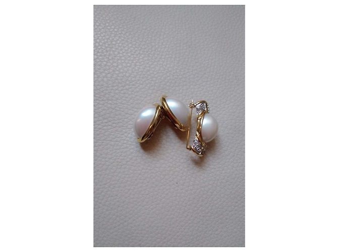 Autre Marque Set Vogue Spilla e Orecchini Placcati Oro con Cristalli e Perle di Mabe D'oro - vista 4