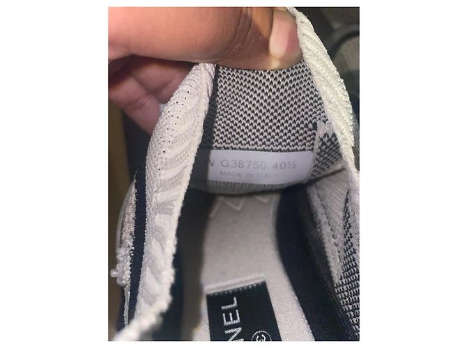 Sneakers Chanel La Croisette in Scamosciato Bianco e Blu - vista 5