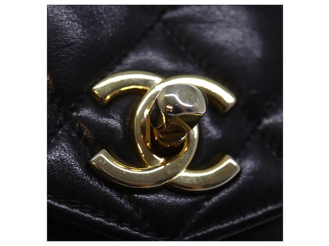 CHANEL Marsupio Matelasse Turn Lock Pelle Nera CC Auth bs13970 Nero - vista 17