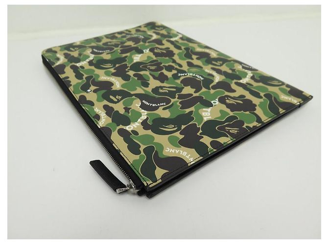 NUOVA BORSA MIMETICA ASCIUGAMANO MONTBLANC X BAPE PORTFOLIO Verde - vista 3