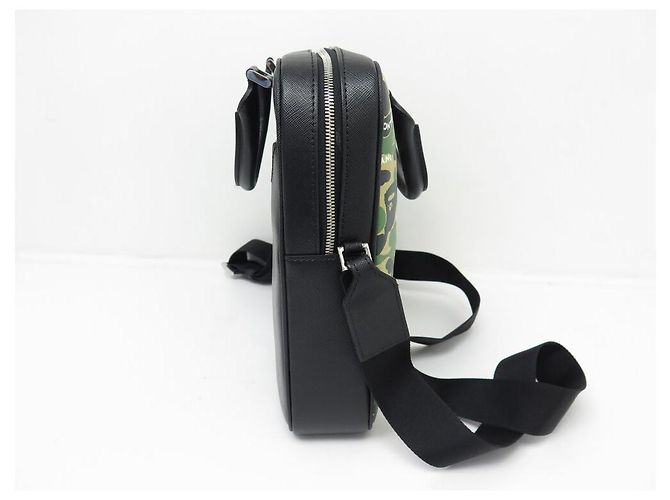 NOVA BOLSA MONTBLANC X BAPE 125347 PASTA PORTA-DOCUMENTOS DE COURO CAMUFLADA - vista 4