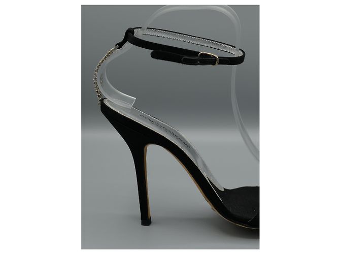 Dolce & Gabbana Tacones Negros de Raso con Pedrería Black - view 2