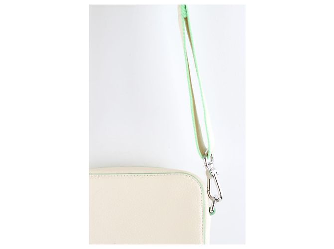 Lacoste Sac à bandoulière en cuir - vue 4