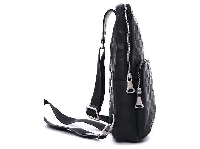Louis Vuitton avenue sling nero - vista 3