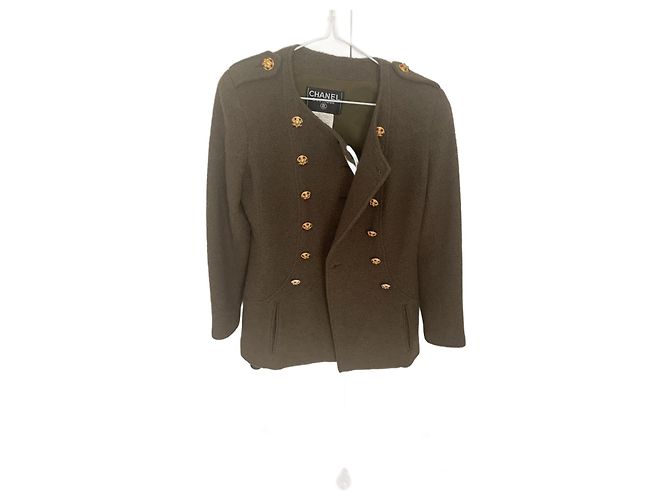 Cambon Chanel 1996 runway 22 Gripoix button Jacket Khaki - view 2