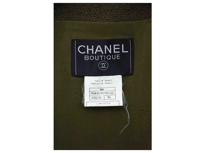Cambon Chanel 1996 runway 22 Gripoix button Jacket Khaki - view 6