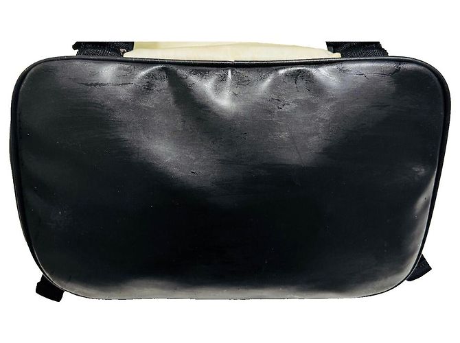 Zaino Chanel Sports in nylon e gomma nero e crema Crudo - vista 18
