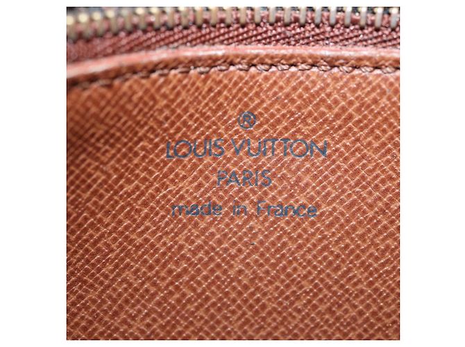 LOUIS VUITTON Pochette GM Marly Dragonne con monogramma M51825 LV Auth th4884 - vista 19