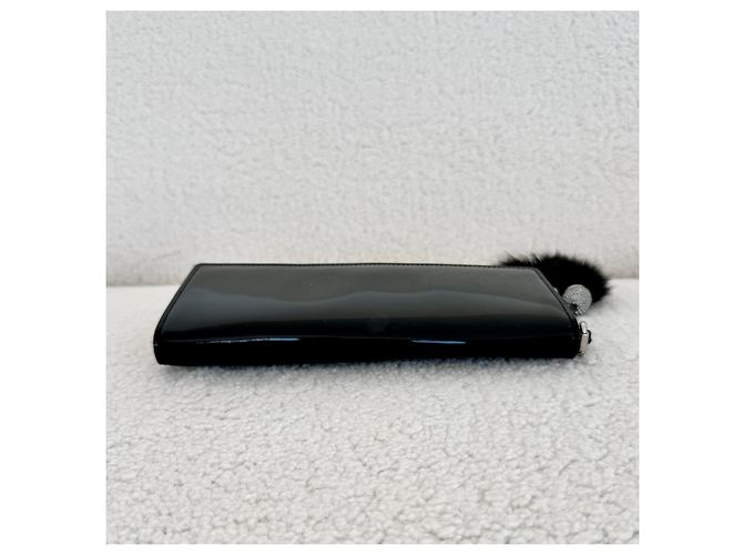 Pochette Gucci in pelle nera lucida con nappine di cristalli Nero - vista 4