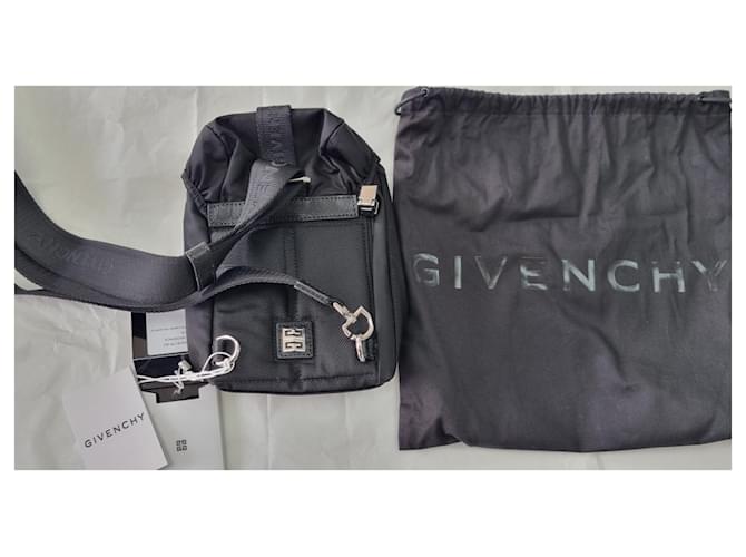 Givenchy Mini 4G Light Noir mini backpack Black - view 13