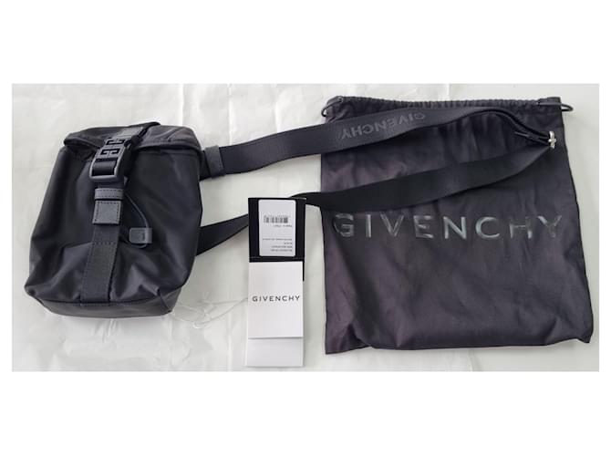 Givenchy Mini 4G Light Noir mini backpack Black - view 7