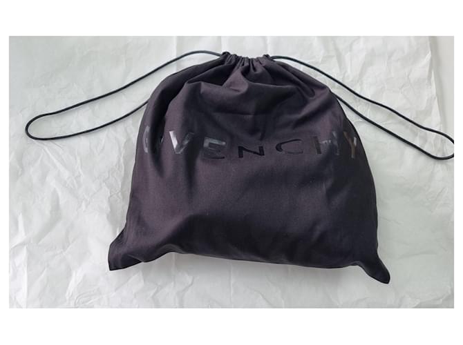 Givenchy Mini 4G Light Noir mini backpack Black - view 8