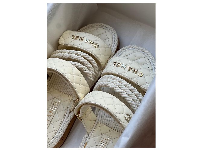 Chanel Spartiaten Sandalen 39 Beige - Ansicht 3
