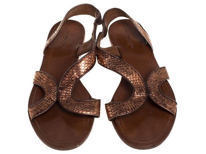 Bottega Veneta Sandalias de bronce Python - vista 4