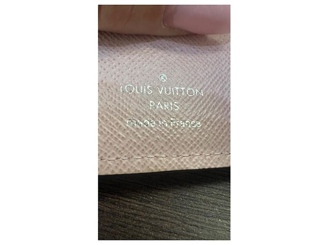 Sarah Cartera Louis Vuitton de piel rosa - vista 5