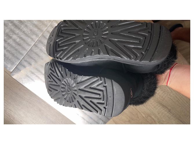 Autre Marque Botines Ugg de ante negro - vista 4
