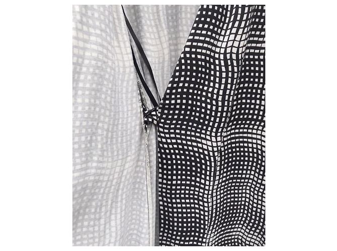 Diane Von Furstenberg Vestido envelope de seda DvF Sigourney com mangas de chiffon Preto Branco - vista 6