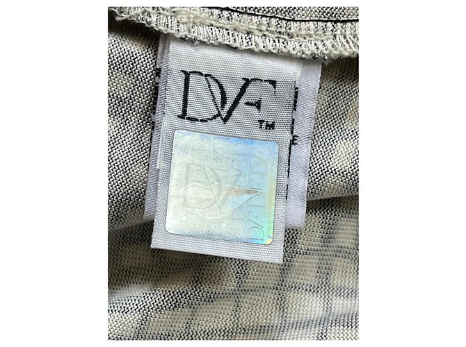 Diane Von Furstenberg Vestido envelope de seda DvF Sigourney com mangas de chiffon Preto Branco - vista 8