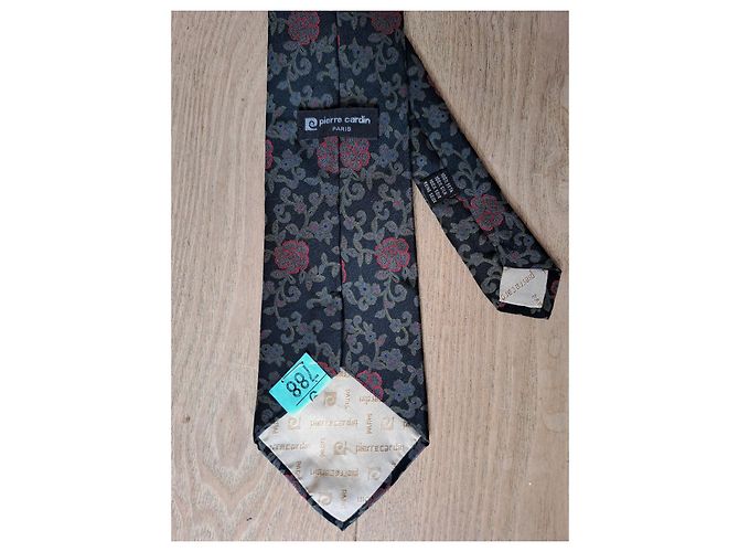 Floral pattern tie by Pierre Cardin Paris. Multiple colors - view 5
