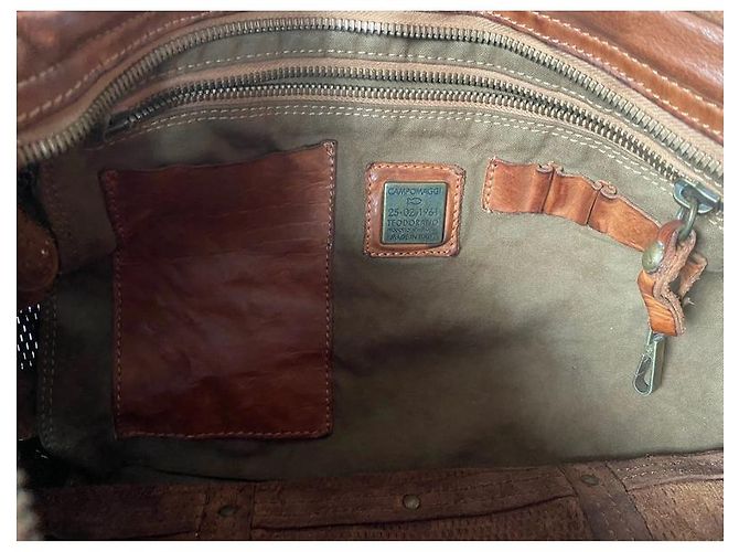 Borsa monospalla Campomaggi in pelle color cognac. - vista 8