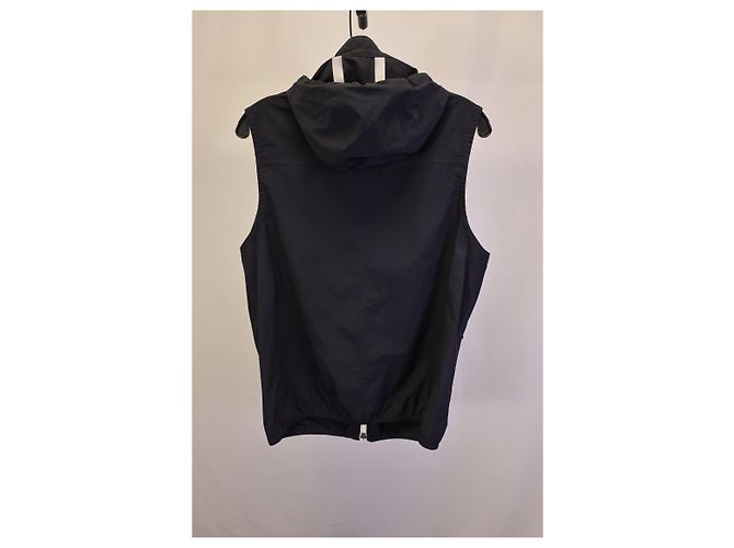 Gilet con cappuccio Brunello Cucinelli in nylon nero - vista 6
