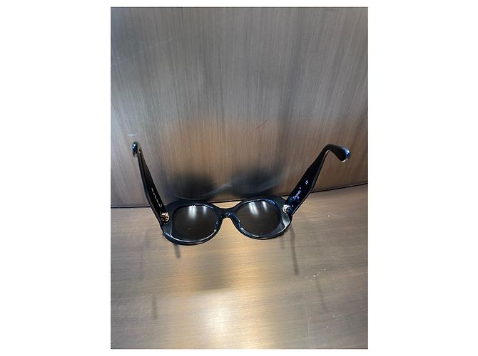 Occhiali da sole Chanel Neri e Bianchi in Plastica Nero Bianco - vista 2