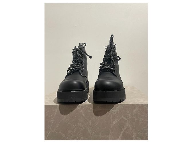 FENDI Stiefeletten T.EU 39 Leder Schwarz - Ansicht 3