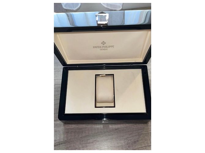Patek Philippe Holzschatulle Lackiert Braun - Ansicht 2