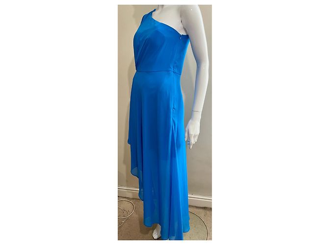 Jenny Packham Vestido de noite azul-celeste de um ombro só com corte alto na frente e baixo atrás. - vista 2