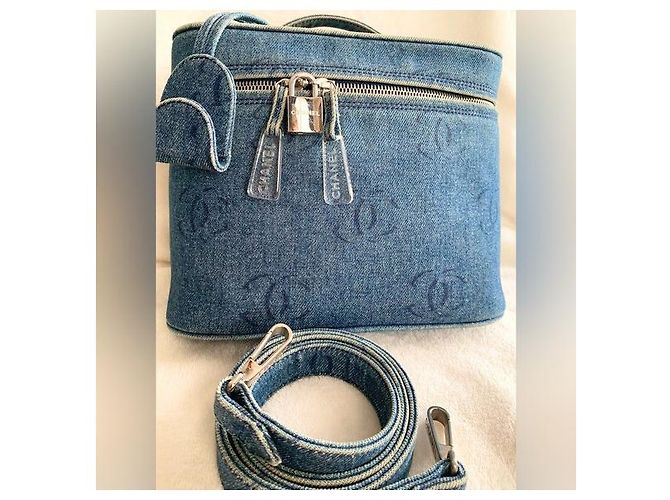 CHANEL Vintage CC Denim Vanity Case Blu - vista 3