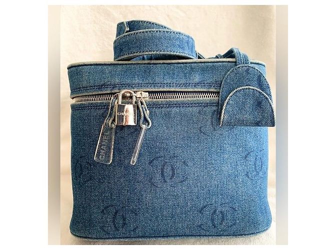 CHANEL Vintage CC Denim Vanity Case Blu - vista 4