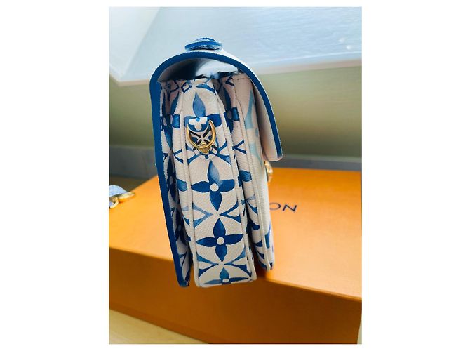 Metis Louis Vuitton Mischling Blau - Ansicht 4