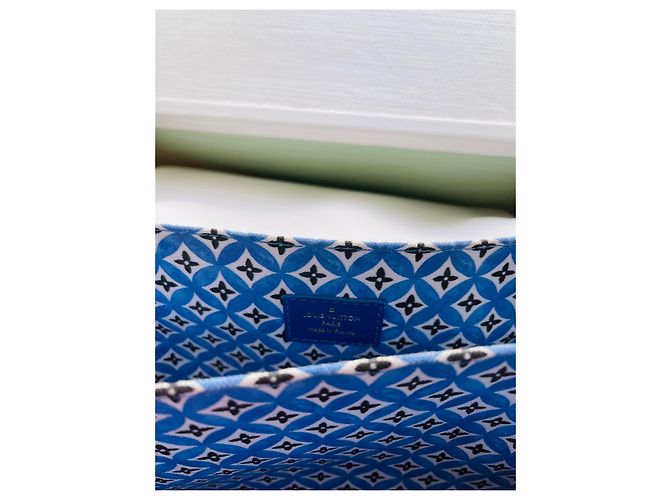 Metis Louis Vuitton Mischling Blau - Ansicht 6
