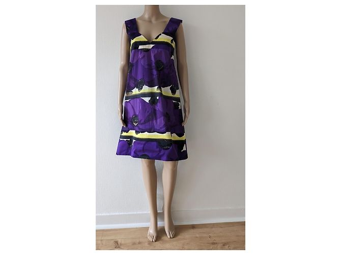 Kurzes ausgestelltes Kleid. Marni. Größe 36. Schwarz Weiß Gelb Dunkelviolett - Ansicht 3