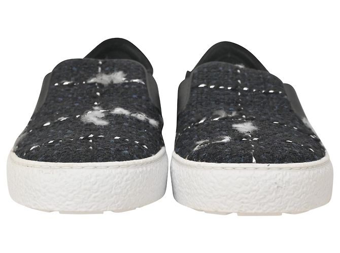 Timeless Scarpe da ginnastica slip on Chanel in tweed nero - vista 3