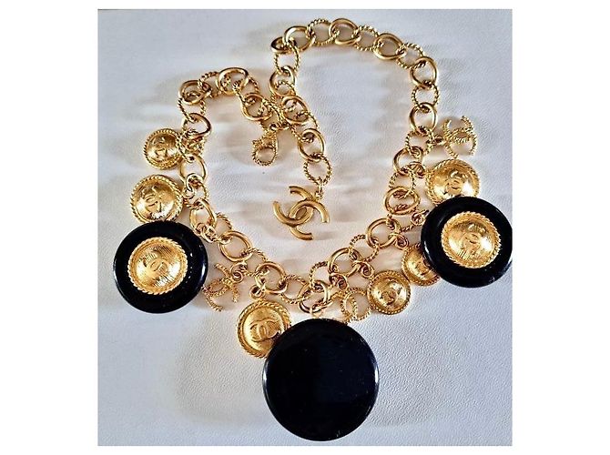 Collana Chanel Chunky Métiers d’Art 2018 Hamburg CC Oro e Nero Gold hardware - vista 2