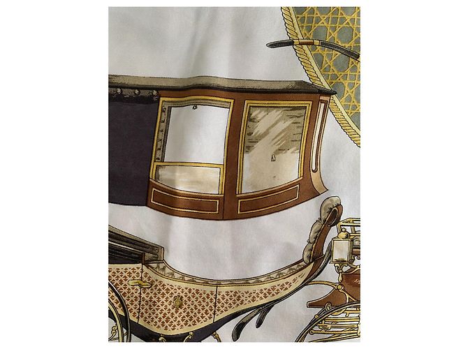 Sciarpa di seta Hermès Transformation Cars marrone beige oro Multicolore - vista 6