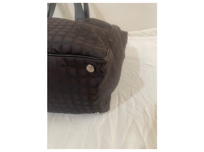 Borsa a tracolla CHANEL New Travel Line A26156 Marrone Nero Marrone scuro - vista 9