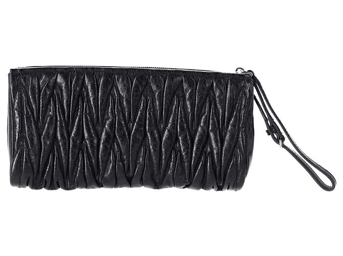 Pochette Miu Miu Matelasse in pelle Nera - vista 12