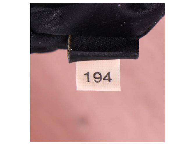 Pochette Miu Miu Matelasse in pelle Nera - vista 16