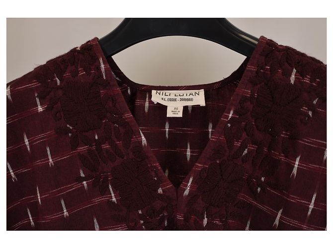Top estampado con cuello en V Nili Lotan en algodón burdeos Roja - vista 5