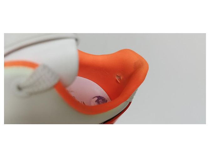Sneakers Valentino Garavani Backnet in pelle bianca - vista 10