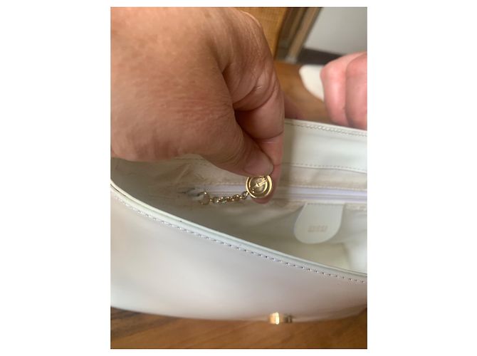 Borsa a tracolla Gucci in pelle di struzzo bianca Bianco - vista 9