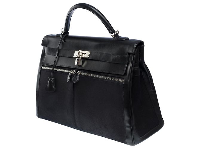 Hermès HERMES Kelly 40 Bag in Black Canvas - 101927 - view 6