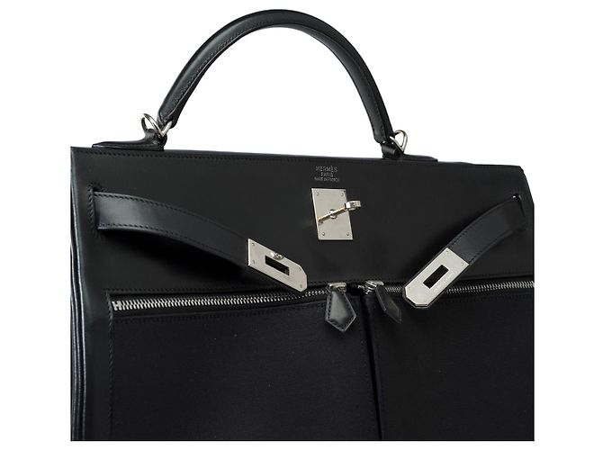 Hermès HERMES Kelly 40 Bag in Black Canvas - 101927 - view 7