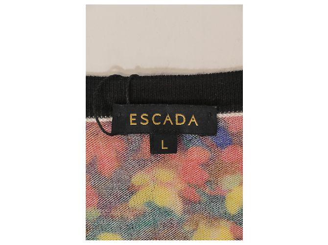 Escada Twin Set Cardigan aus schwarzer Wolle mit Blumenmuster - Ansicht 15