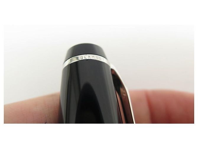 NEUER MONTBLANC BOHEME PIERRE NOIR FÜLLFEDERHALTER 5049 HARZ SCHWARZ FÜLLFEDERHALTER - Ansicht 12
